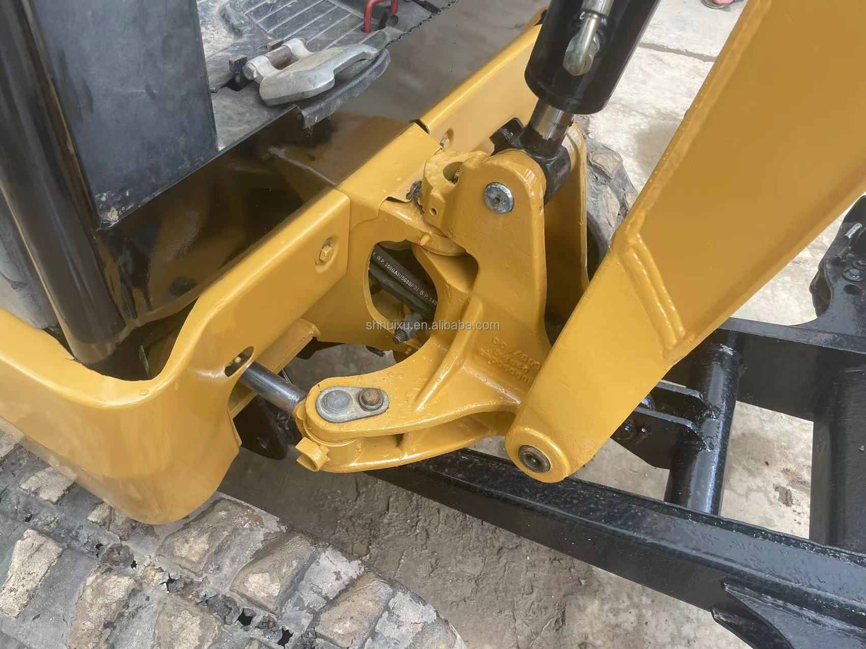 used mini excavator cat301.7 with rubber track/second hand mini excavator cat301.7 with cheap price for sale