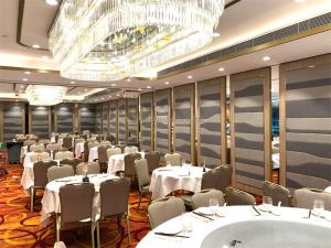 Quality Customizable Banquet Hall Partition Wall Easy Install 85/100mm wholesale