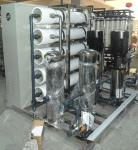 100TPH Desalination Reverse Osmosis RO Plant Fiberglass Material 10kw