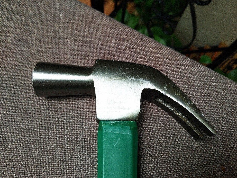 British Type Carbon Steel Claw Hammer (XL0041-2) with plastic handle
