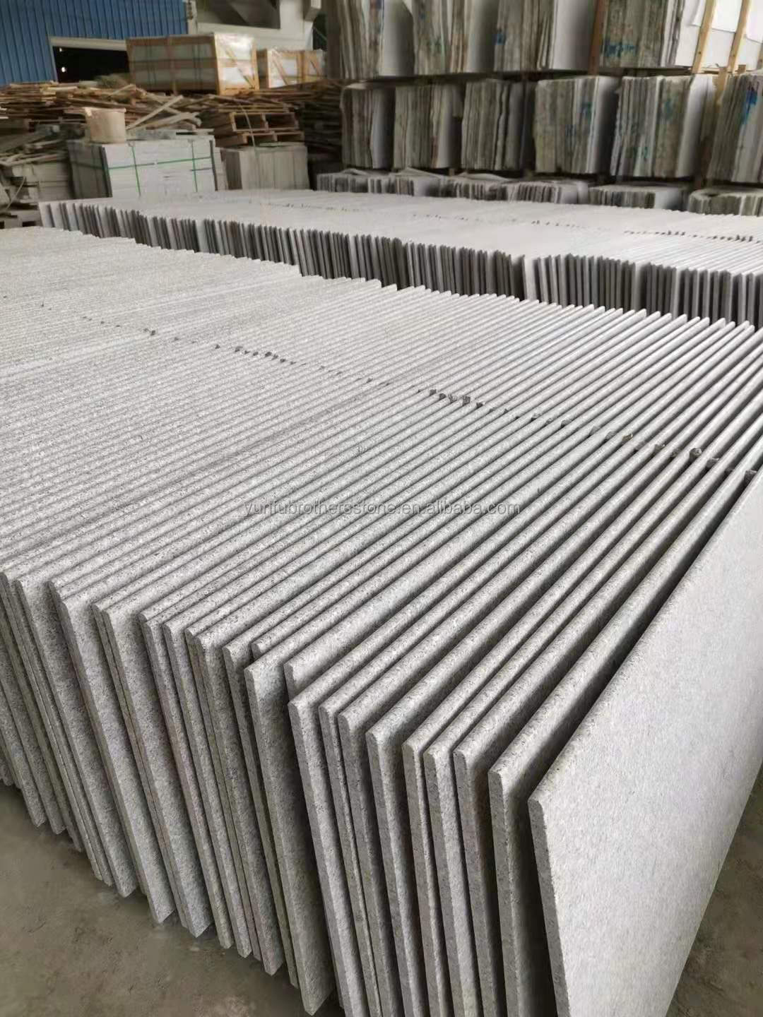 2800kg/m3 Density Chinese Granite Stone Polished for Modern Big Slab Natural Cut-to-Size