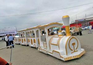 Quality Commercial Square Ride On Trains For Adults Four - Wheel Steering System wholesale