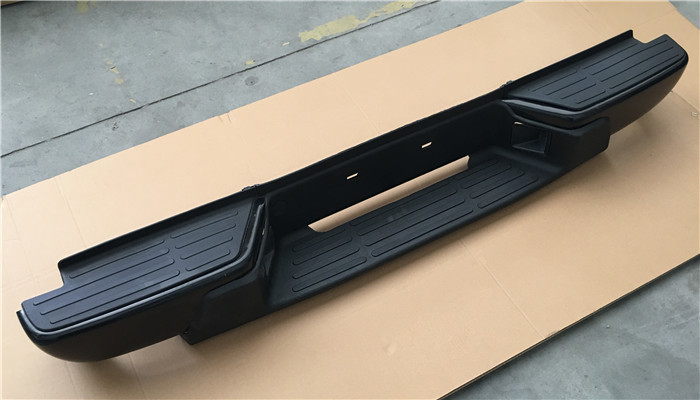 OE Style Replacement Parts Isuzu Rear Bumper For Pick Up D-MAX 2008 - 2011 DMAX