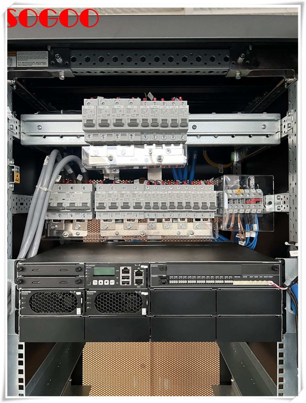 48V400A HUAWEI TP48400B-N20B3 Outdoor Power Supply Cabinet