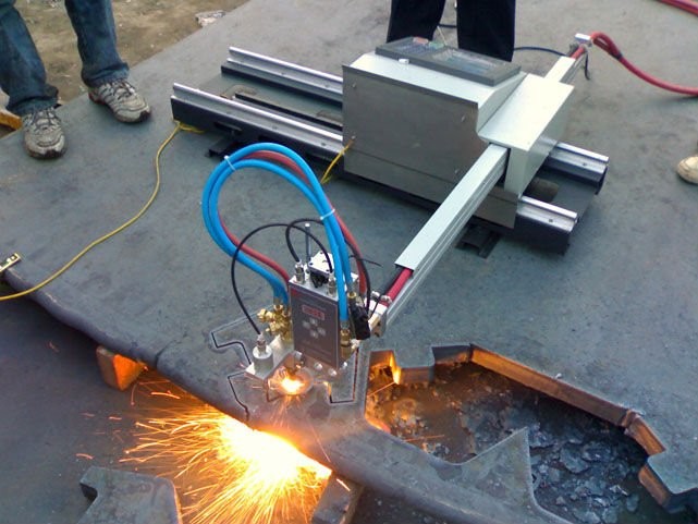 High quality hobby automatic plasma sheet metal letter CNC cutting machine portable metal pipe mini plasma/flame cutter
