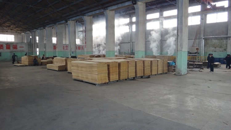 Engineered Wood Veneer EV Veneer Arrow & Wing Wood Natural Color