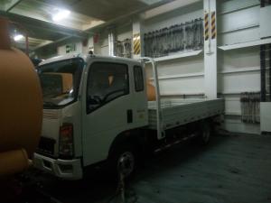 Quality 4X2 6000 Liter 120HP Water Tank Truck Sinotruk Light Duty Euro III 7.00R16 Tires wholesale