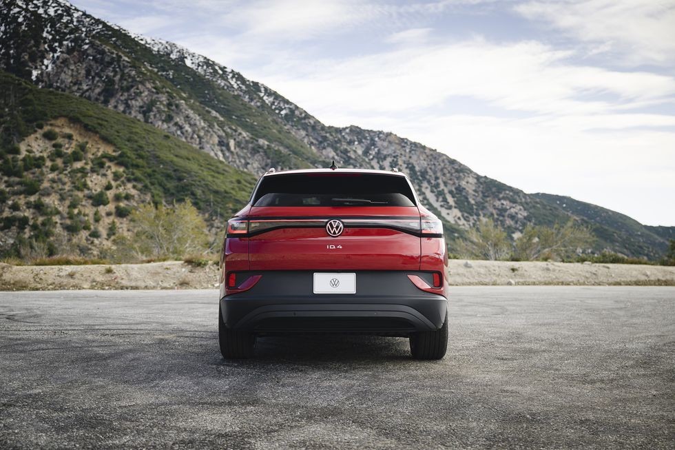 201P.s horsepower RWD up to 290miles EPA range at 2024 Volkswagen ID4 pure electric cars