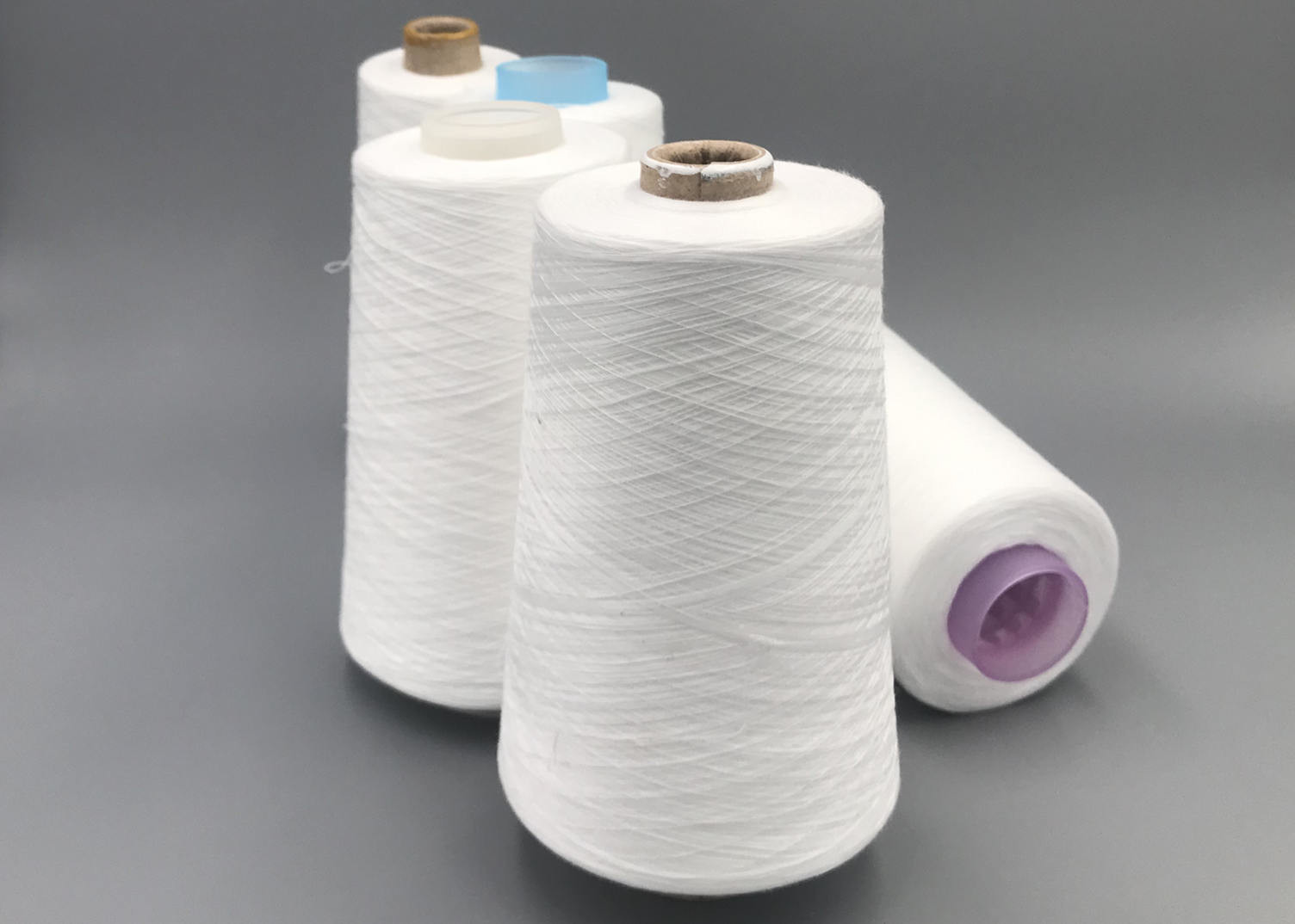Cationic Dyeable TFO Heat Set Polyester Yarn 40/2 And 40/3 Bulk Sewing Thread