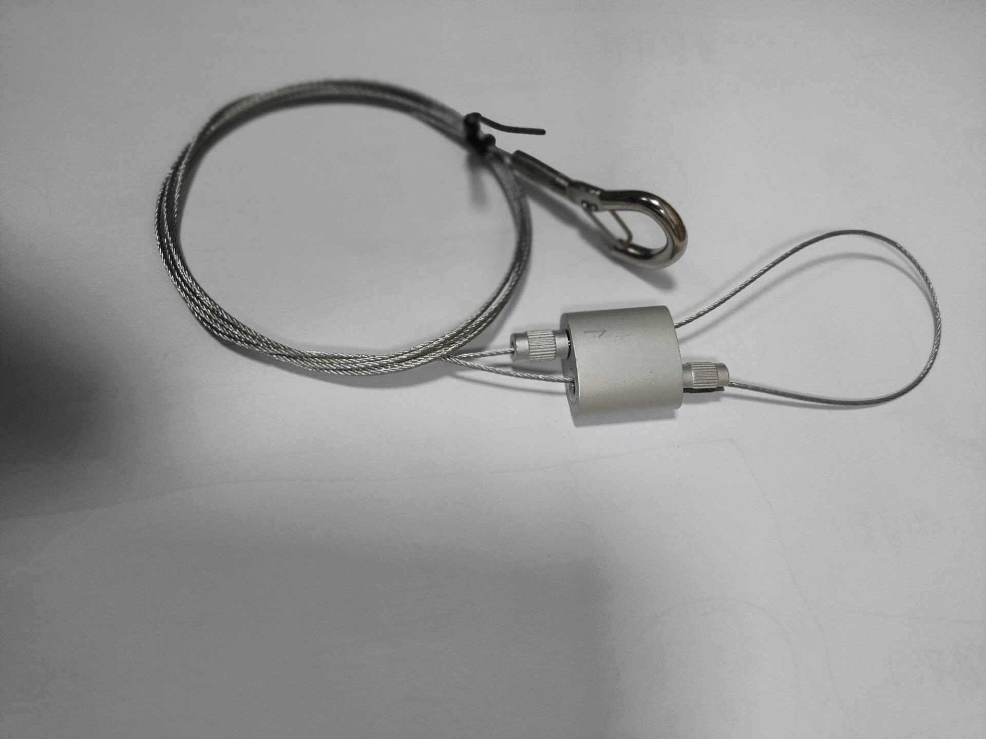 Audio / Video Ceiling Mount Assembly SSC-202 Steel Cable Sling For Auto Suspension Systems