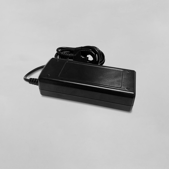 OEM 12V 5A AC Power Adapter Custom 65W Power Adapter Power Supply