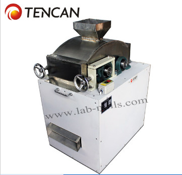 SS 380V 50Hz Laboratory Double Roller Crusher Uniform Output Powder
