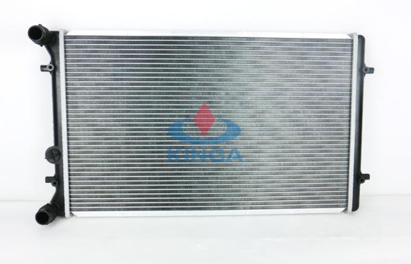 Volkswange Car Radiator for SKODA OCTAVIA ' 96 - / GOLF 4 ' 97 - / BORA ' 99 -