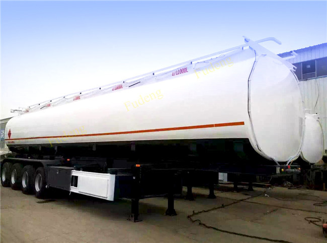 Crude Oil Tank Semi Trailer Fuel / petroleum 50000 liters Steel Petro Tanker Semi Trailer