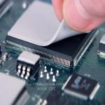 Flexible Silicone Thermal Pad 0.020-0.200mm Dielectric Constant 3.49~9.8 1MHz