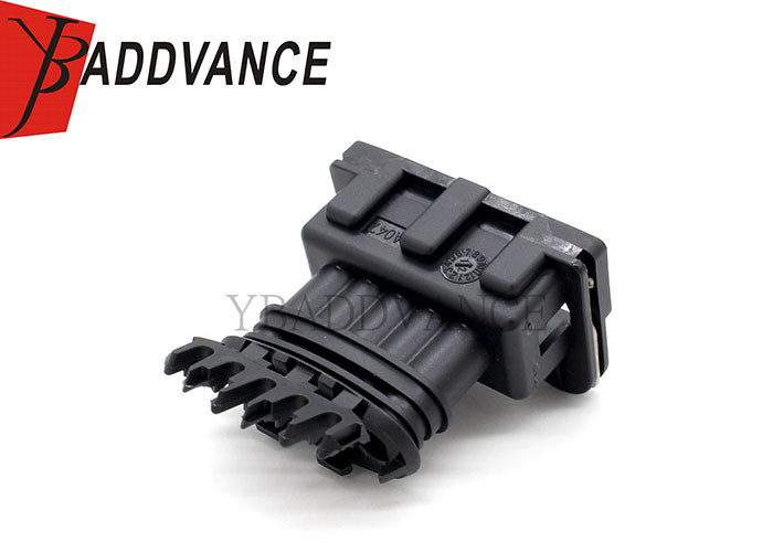 TE Connectivity 282193-1 5 Pin 5mm Amp Junior Power Timer
