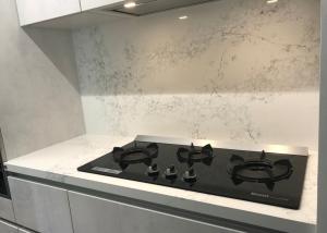 Quality Polished Quartz Kitchen Countertops , Anti Slip Artificial Quartz Stone wholesale
