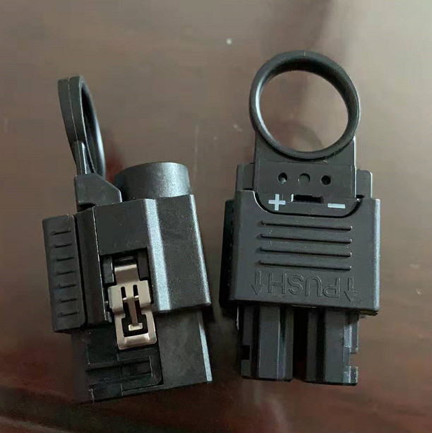 Original NetEngine 8000M14 Power Connector