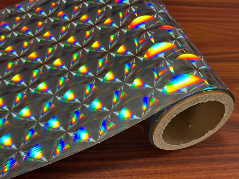 Gift Craft Industrial 3D Lens Holographic Laminating Film BOPP Thermal Lamination Film Roll