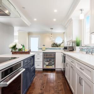 Quality Italian Style Furniture Waterproof Shaker Kitchen Cabinet Set with Durable Material wholesale