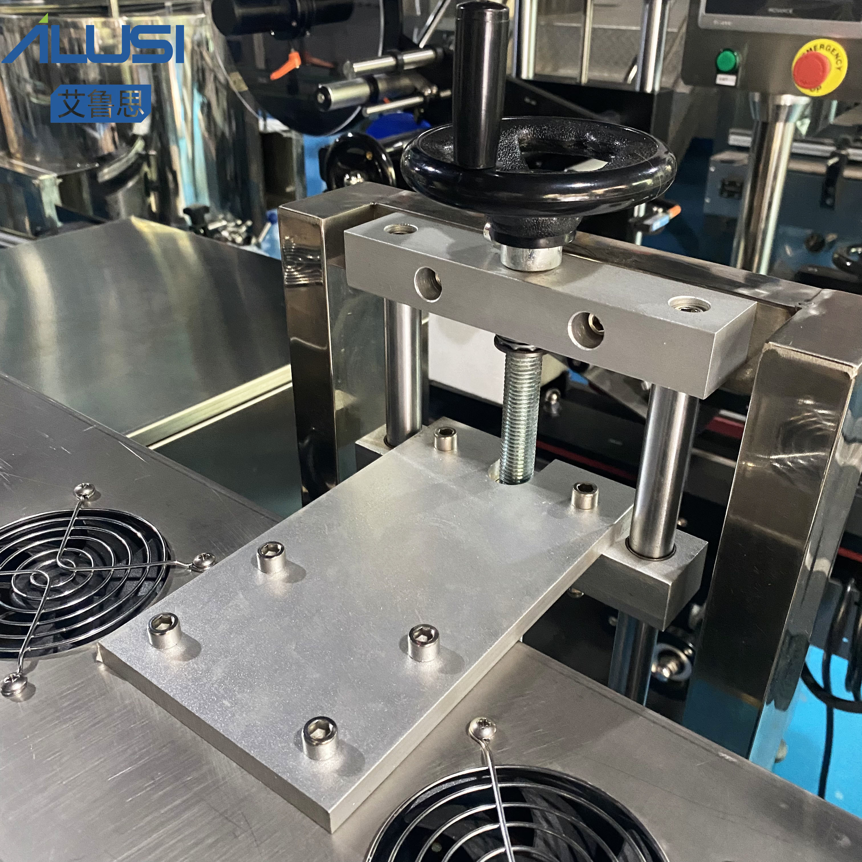 Snack Plastic Bottle Cap Aluminum Foil Sealing Machine Automatic Continuous Electromagnetic Induction