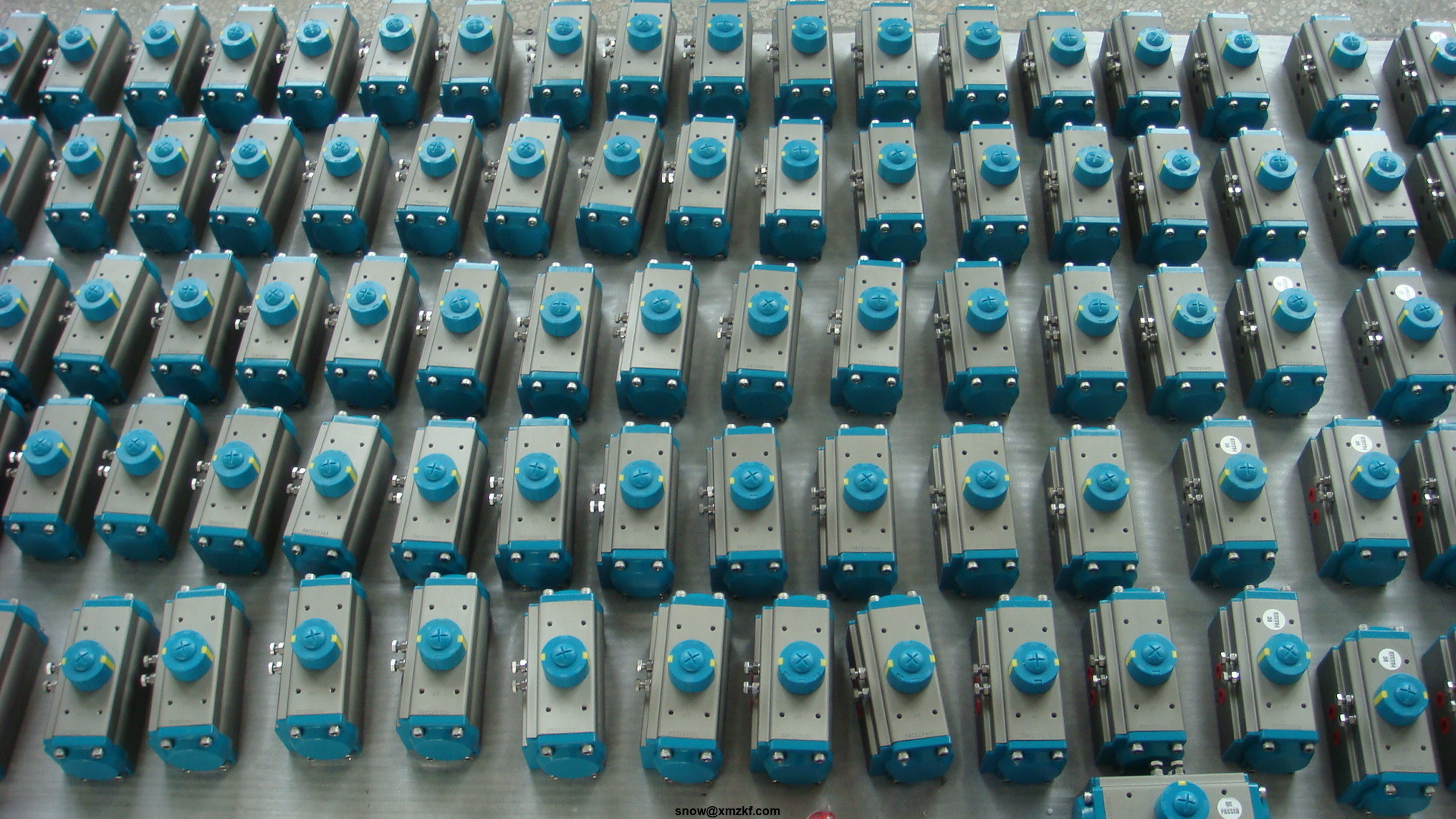 High quality AT serious aluminum alloy double action and spring return pneumatic actuator for valves