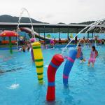 Fiberglass Aqua Park Equipment Water Spray Column