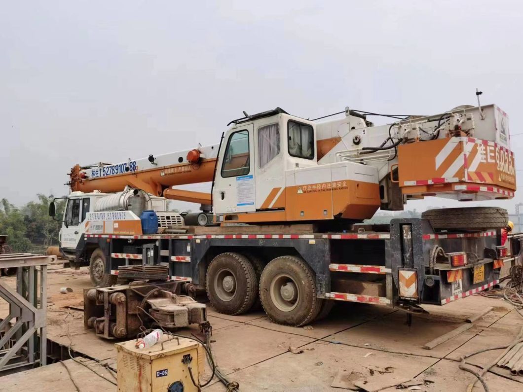 Factory Hydraulic Mobile Crane 2014 Zoomlion 35t Truck Crane with Good Price