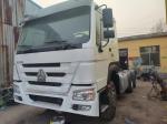High Horsepower Manual Transmission HOWO 6X4 400L Tractor Truck with ISO