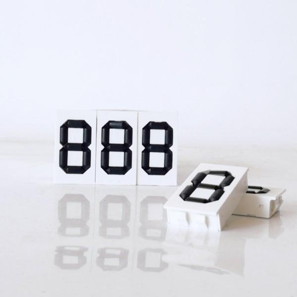 10mm Thick Petrol Station Price Signs Supermarket Rotating Digital Price Display