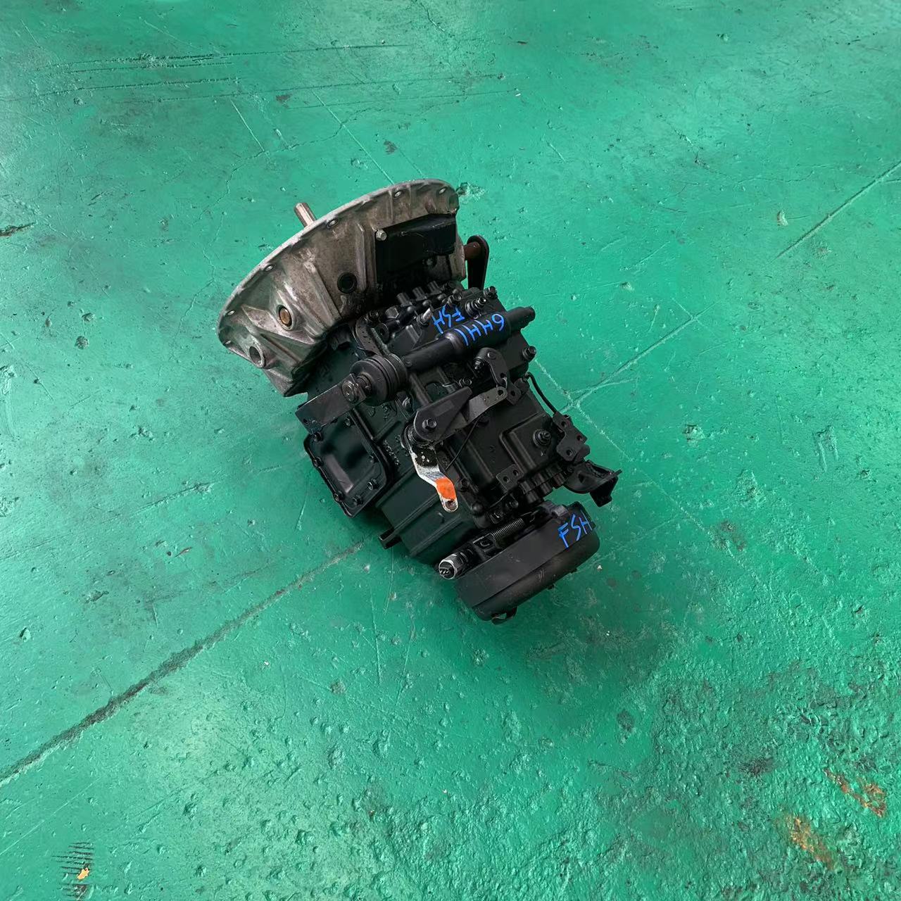 6HH1 Used Gearbox For Isuzu 5 Speed 4x2 2.0L Displacement