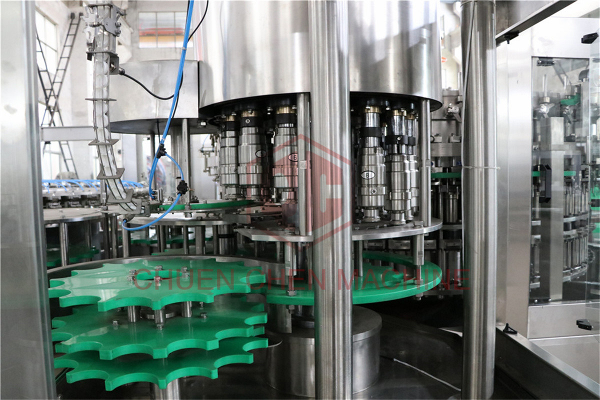 PET Bottled Carbonated Soft Drink Filling Machine Combi 3 In 1 Bottling Equipment
