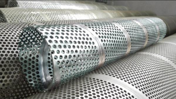 Cheap air center core 316 stainless steel spiral welded 304 perforated water filter elements filter frames 304 metal pipes for sale