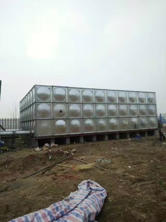 Hot Pressed 304 316 Stainless Steel Panel Tank 5000 Liter For Water Storage