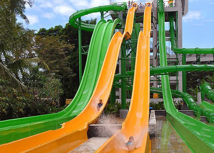 6m Tower Height Fast Flowing High Speed Water Slide For Resort
