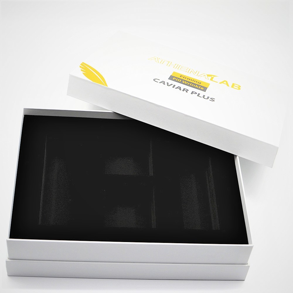 White Base And Lip Cosmetic Packaging Boxes Matt Lamination One Piece Structure