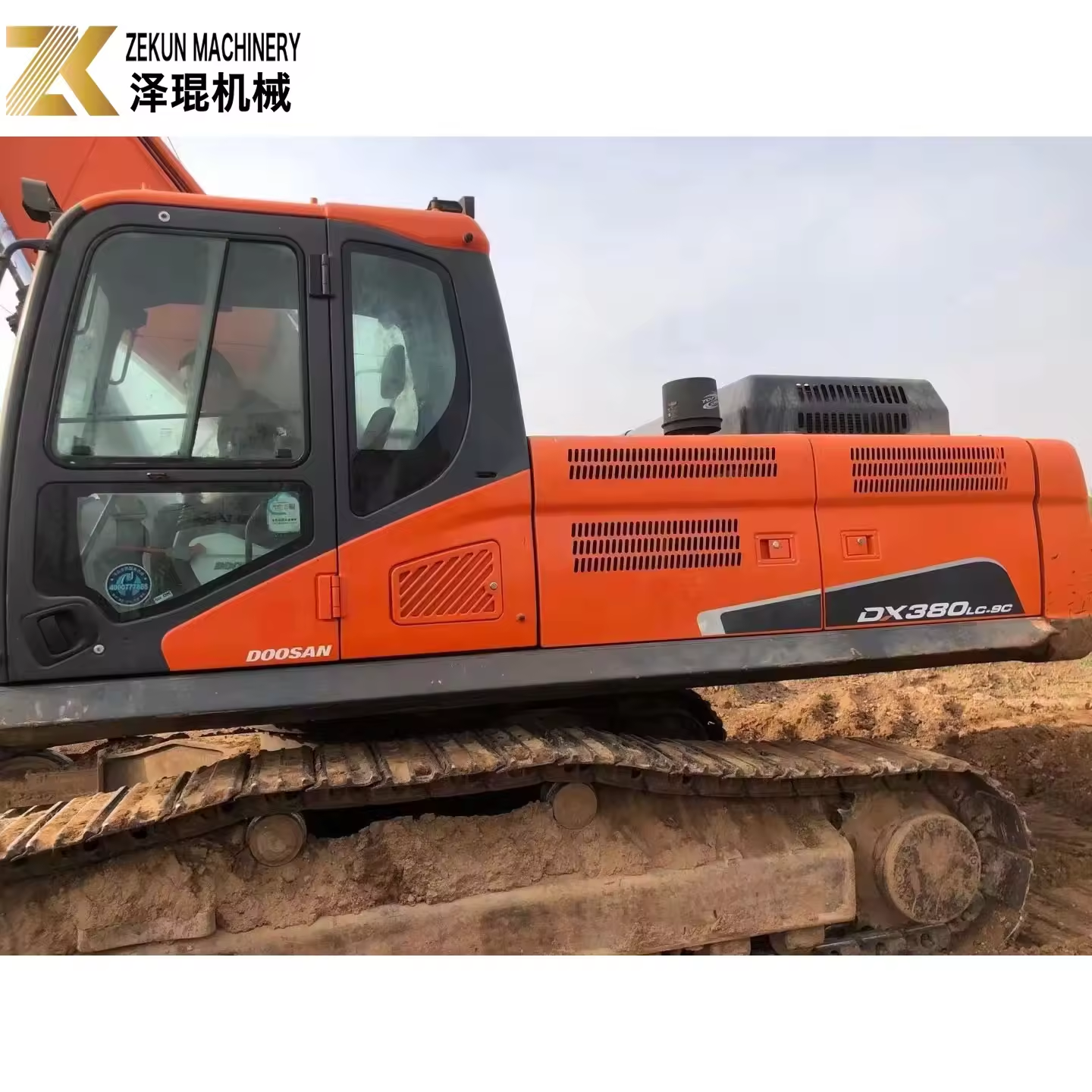 214KW Used Doosan DX380LC-9C Excavator Sale with Original Cylinder