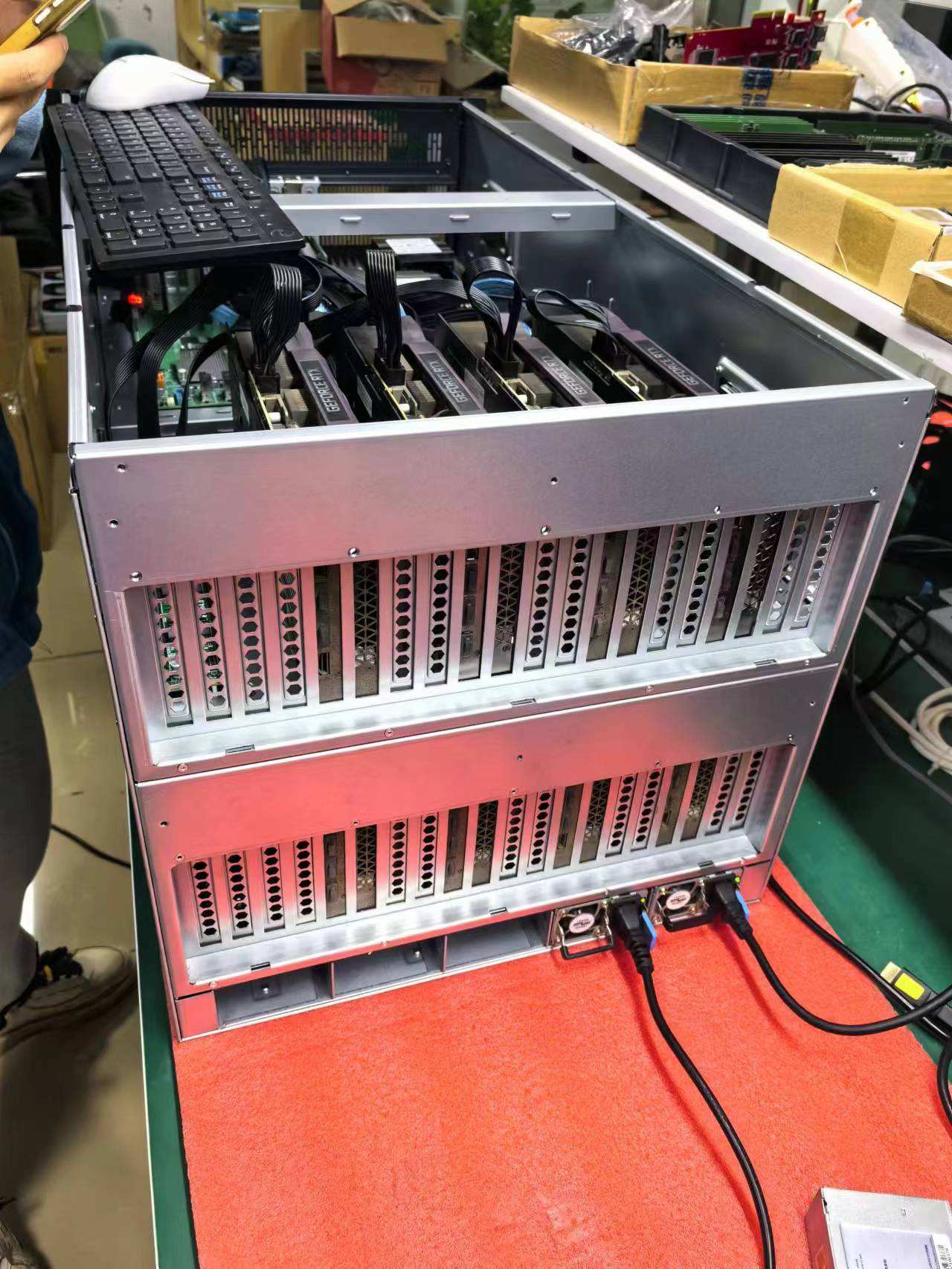 Stock Servers 9U 10GPU Server Chassis with Customized Processor Type and Rackmount Design