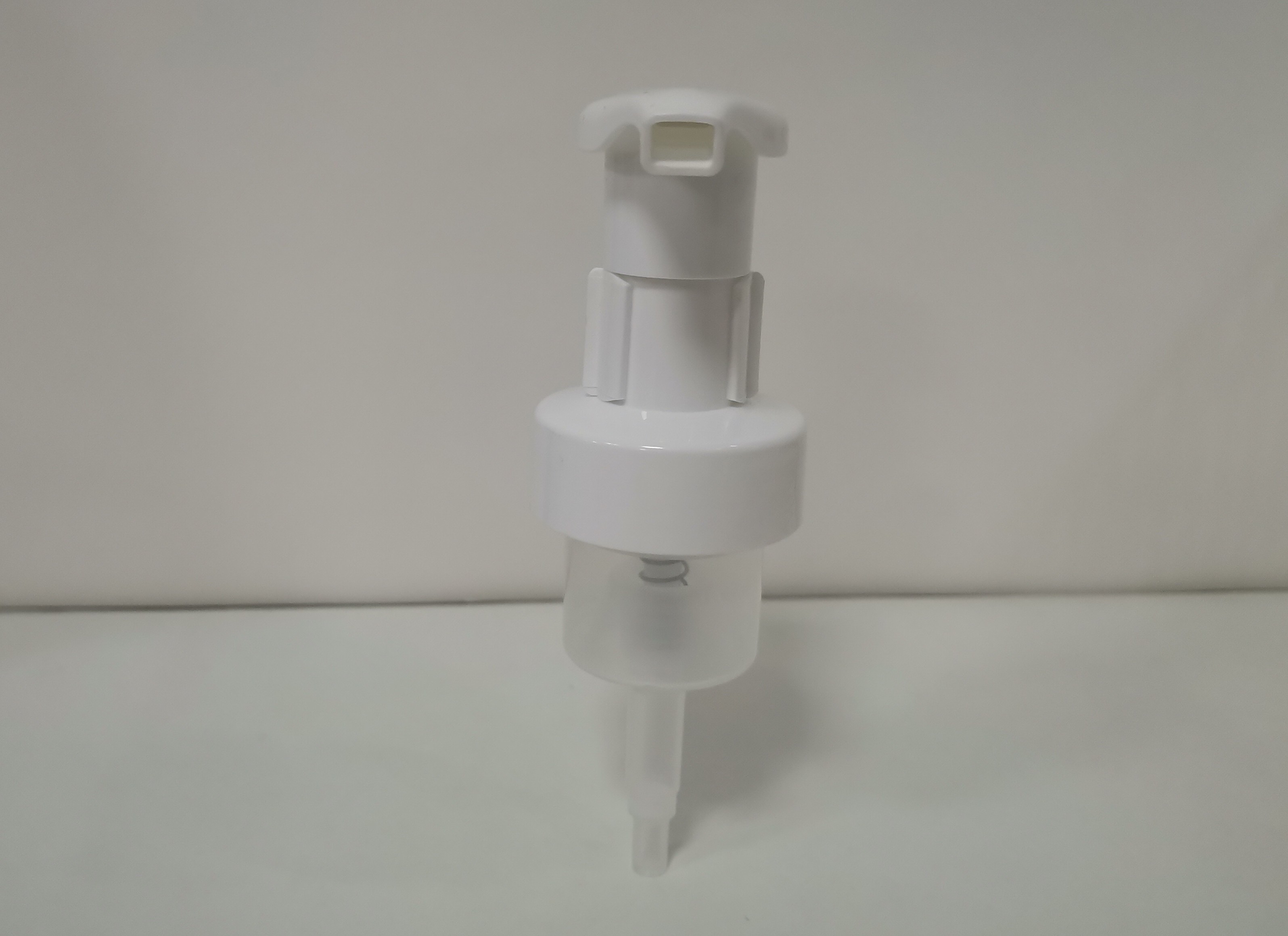 Eco-Friendly Body Wash Pump Bottle With 1.5cc Discharge Rate And 0.8-1.5CC Output