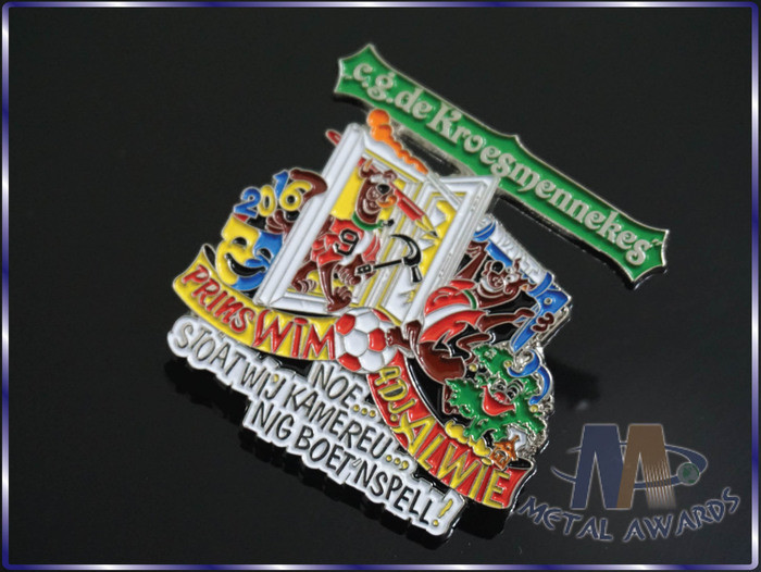 Fashionable Design Custom Logo Lapel Pins , Corporate Lapel Pins Modern Artwork