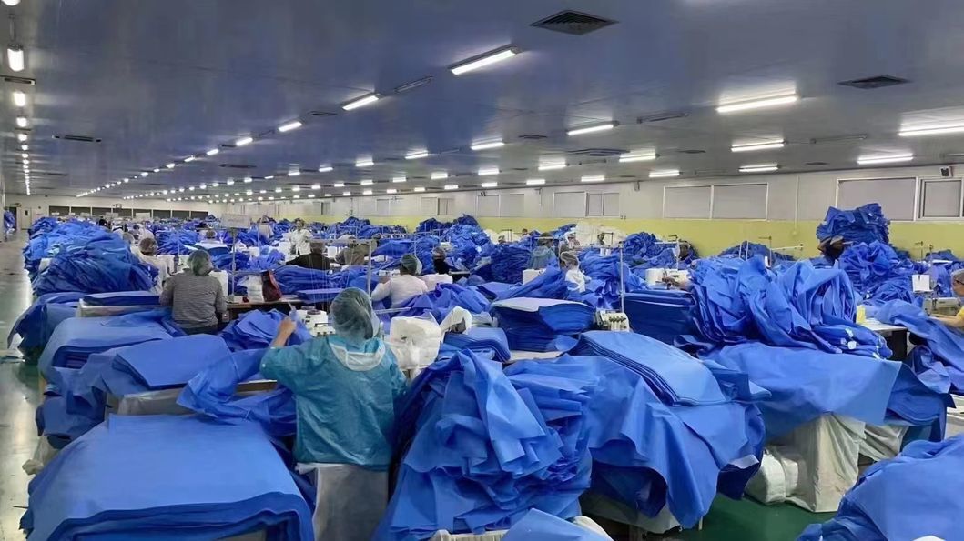 SMS Nonwoven Fabric Visit Gown Waterproof Anti-Static Disposable Isolation Gown