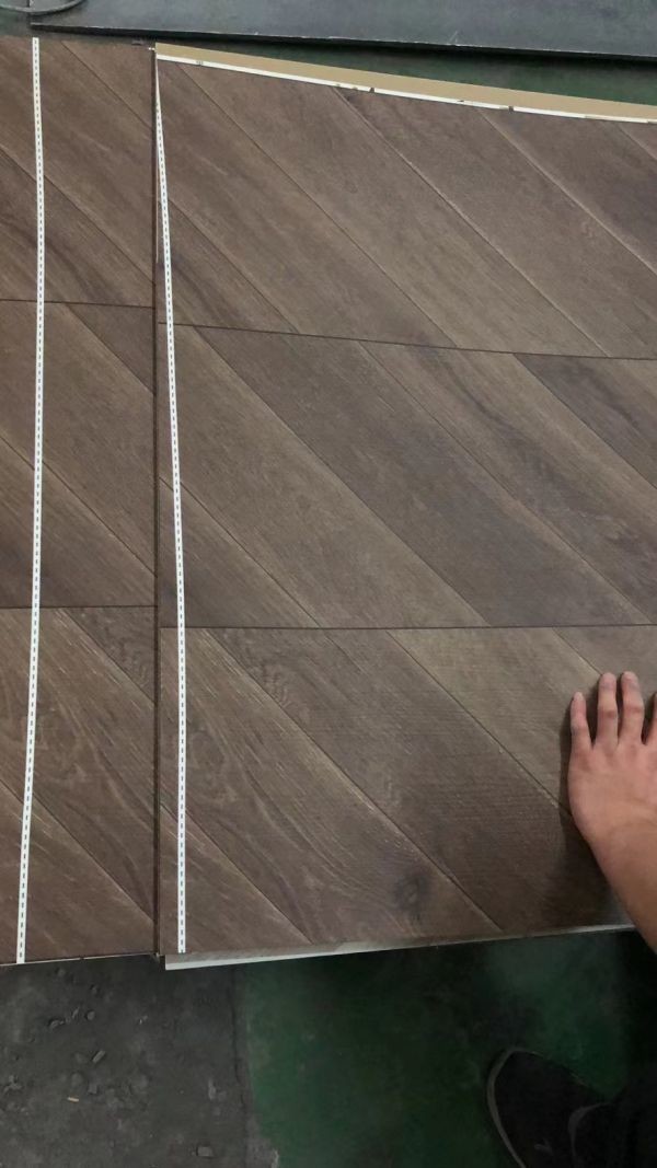 6.0mm Termite Proof SPC Herringbone Floor Easy Maintenance Vinyl Plank Flooring