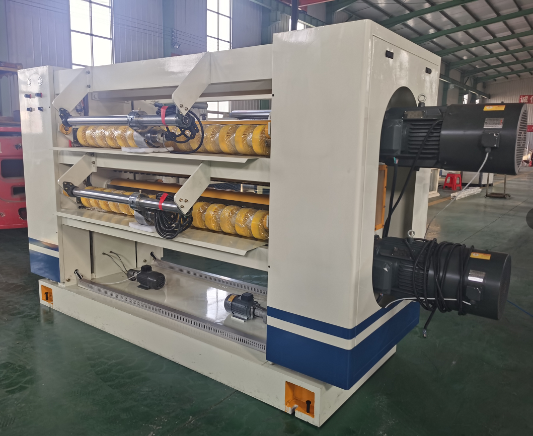 Automatic 220V 380V NC Cutting Machine Cardboard Cut Off Machine ISO9001 Approved