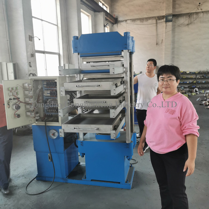 Rubber Interlocking Tile Making Machine