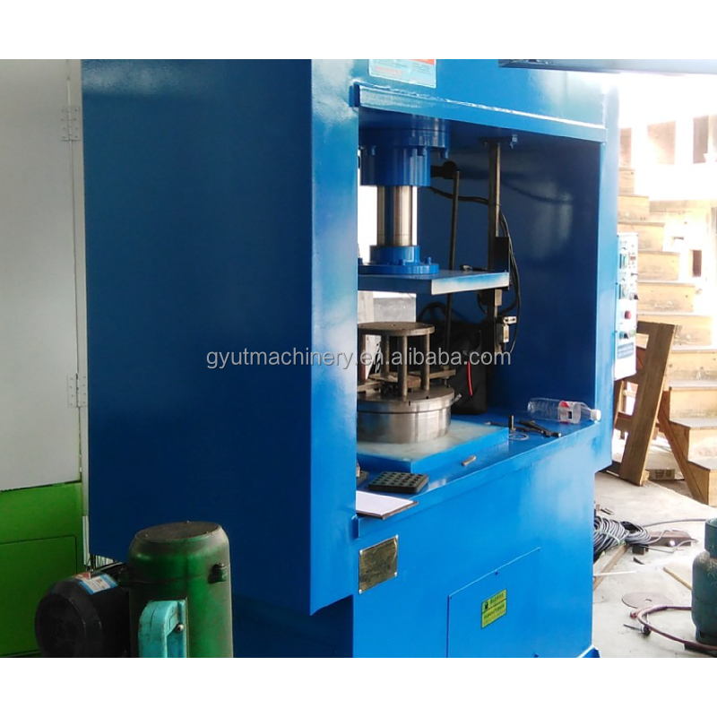 2022 Twisting Wheel Steel Wire Brush Making Machine with Automatic Grade