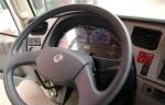 White Cargo Van Truck 4x2 185 HP DFL11408 For Transferring Goods / Fruits