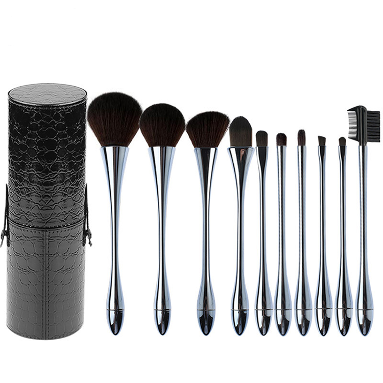 Classical 7 PCS Cosmetic Plastic Makeup Brush Ultra Soft Plush Synthetic Bristles