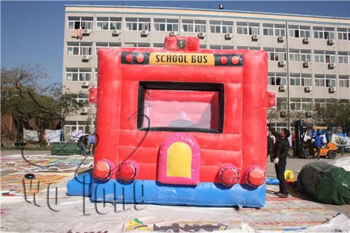hot sale inflatable bouncer / Bus inflatable Bouncer