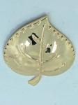 Zamak Material Funeral Urns Accessoires , Ash Urn Decoration Antique Brass Color