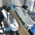 Cosmetics Automatic Labeling Machinery Cosmetic Cream Jar Labeller Detergent